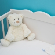 Medidas del colchón de una cuna de bebé