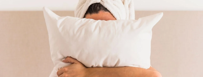 se puede lavar una almohada de latex